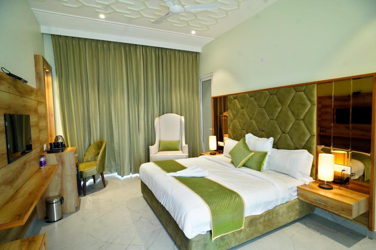 5 States Resort Amritsar Exteriör bild
