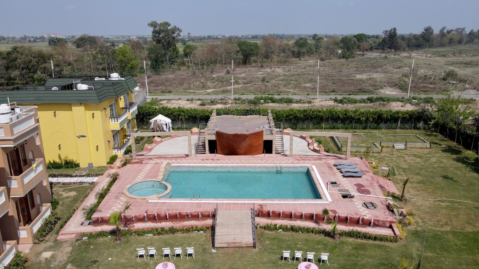 5 States Resort Amritsar Exteriör bild